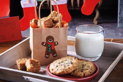 Co-op Reindeer Fuel gingerbread Flapjack Bites 