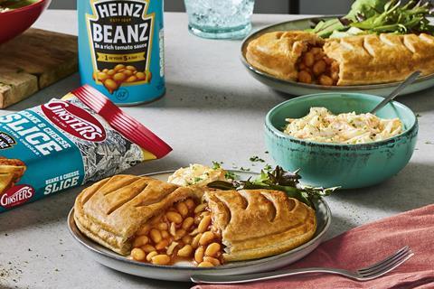 Ginsters - Beanz & Cheese Slice  2100x1400