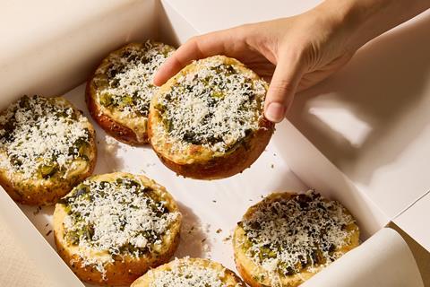 2025_07_23_GAILs AW25_©Ben Carpenter_Cheese & Leek Brioche Bun x6_v2