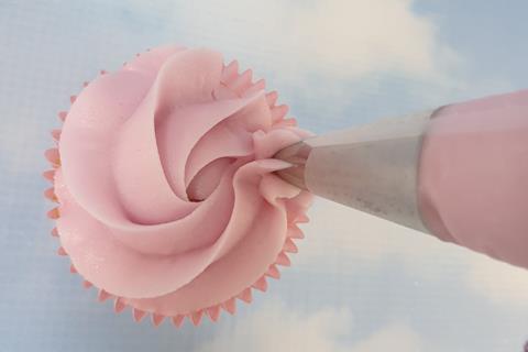 Renshaw Pink Gin Cupcake Recipe step two