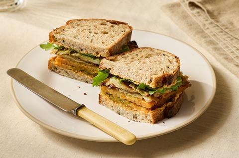 2025_07_23_GAILs AW25_©Ben Carpenter_Squash & Chipotle Fritter Sandwich