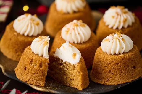 Co-op - Irresistible Gingerbread & White Chocolate Cakes - 2100x1400