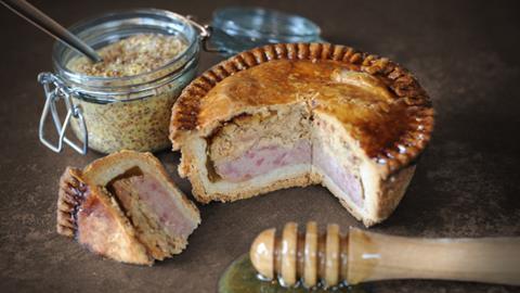 Toppings Pies - 2 Yorkshire Farmers Pork Pie 450g - resized