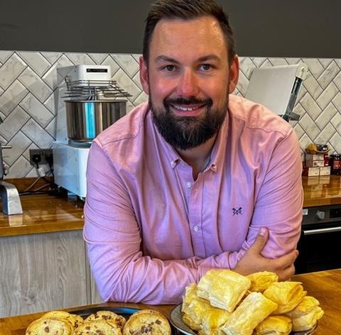 Elliot Cantrell, head of NPD at BakeAway with baked products - 576x814