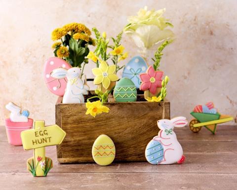 Easter biscuits with spring flowers
