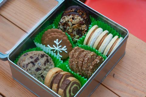 E5 Bakehouse - Christmas Biscuit Tin  2100x1400